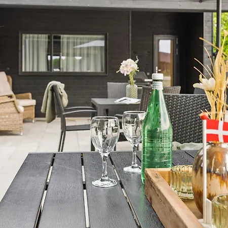 Hébergement de vacances Awesome In Sydals With Sauna *